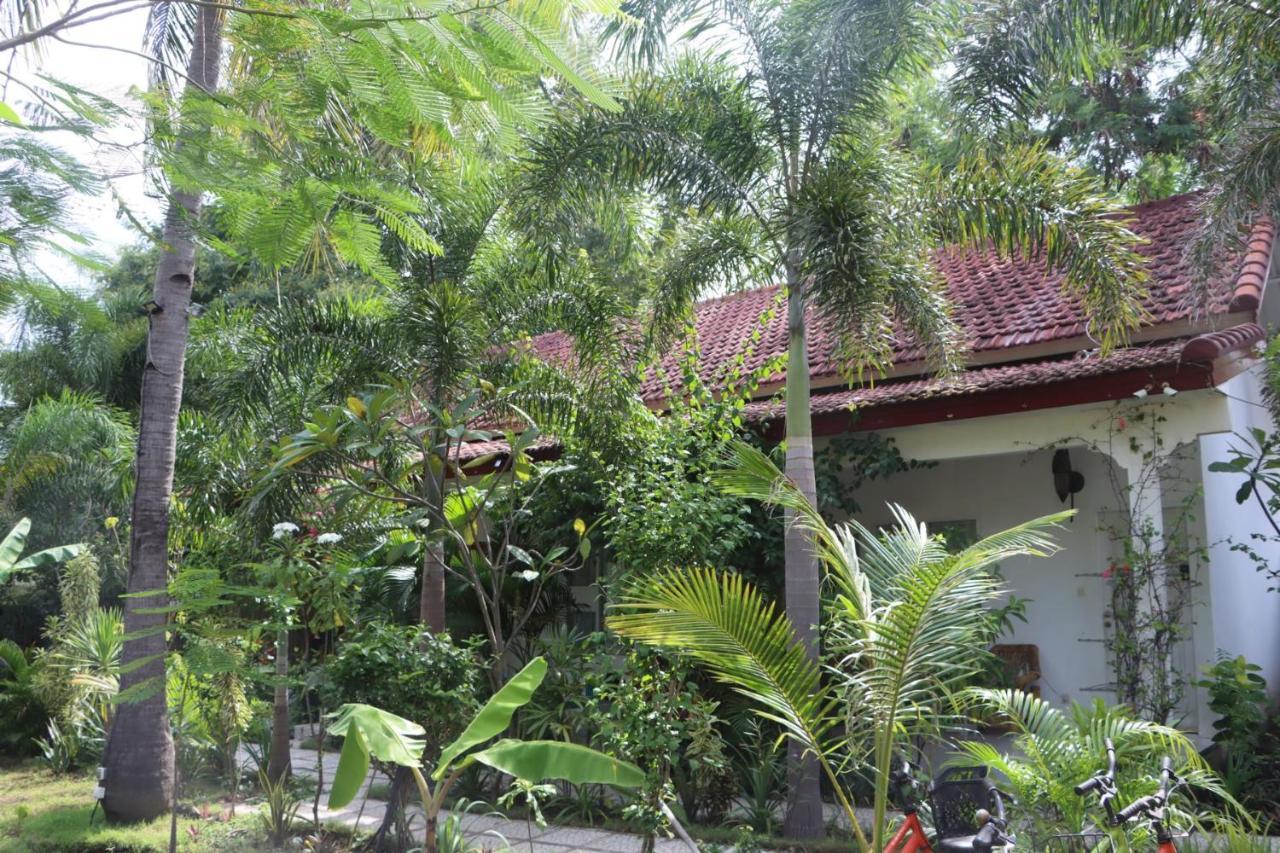 Wombat'S B&B Gili Trawangan Exterior photo