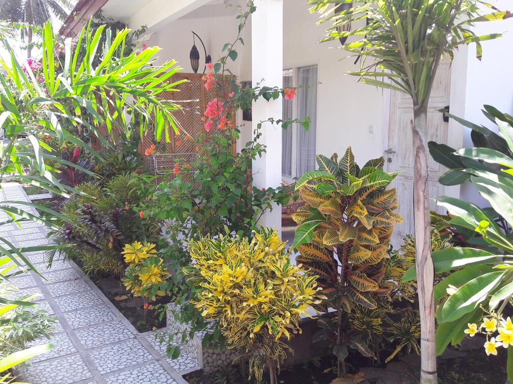 Wombat'S B&B Gili Trawangan Exterior photo