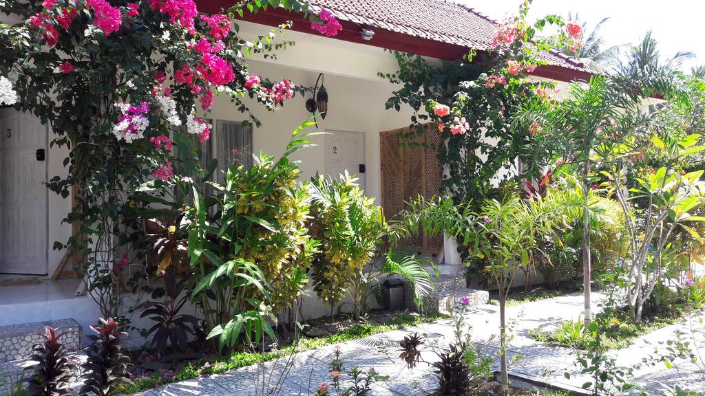 Wombat'S B&B Gili Trawangan Exterior photo